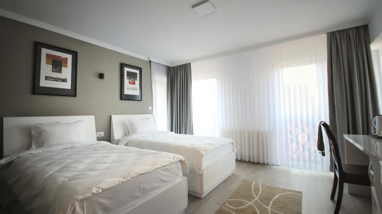 Hotel Callisto 프리슈티나 외부 사진